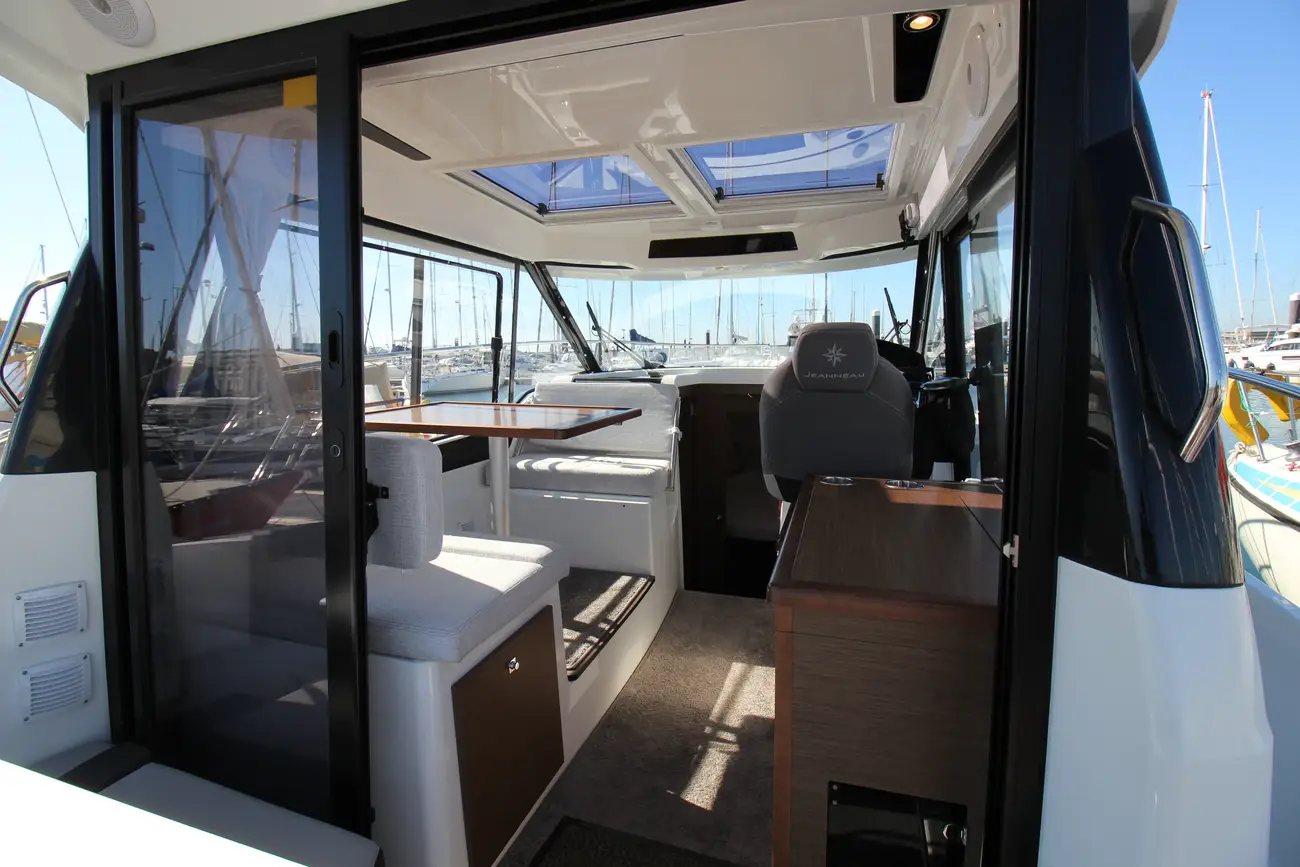 2024 Jeanneau, Import Auf Lager in der EU — Foto 16 z 20