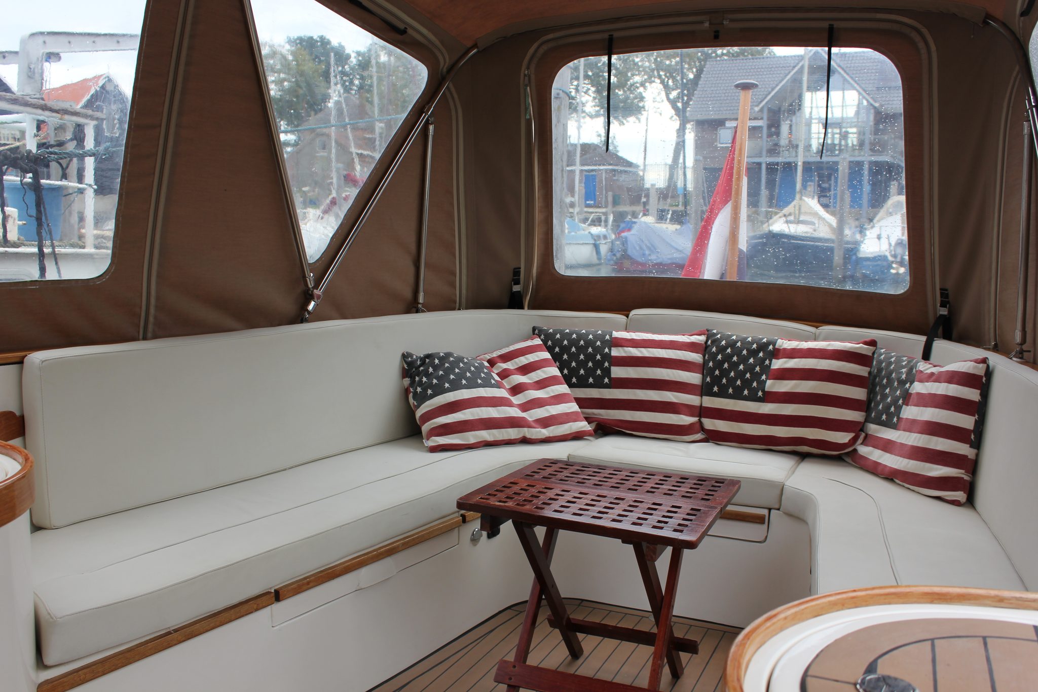 2019 31 Bosphorus, Import Auf Lager in der EU — Foto 6 z 20