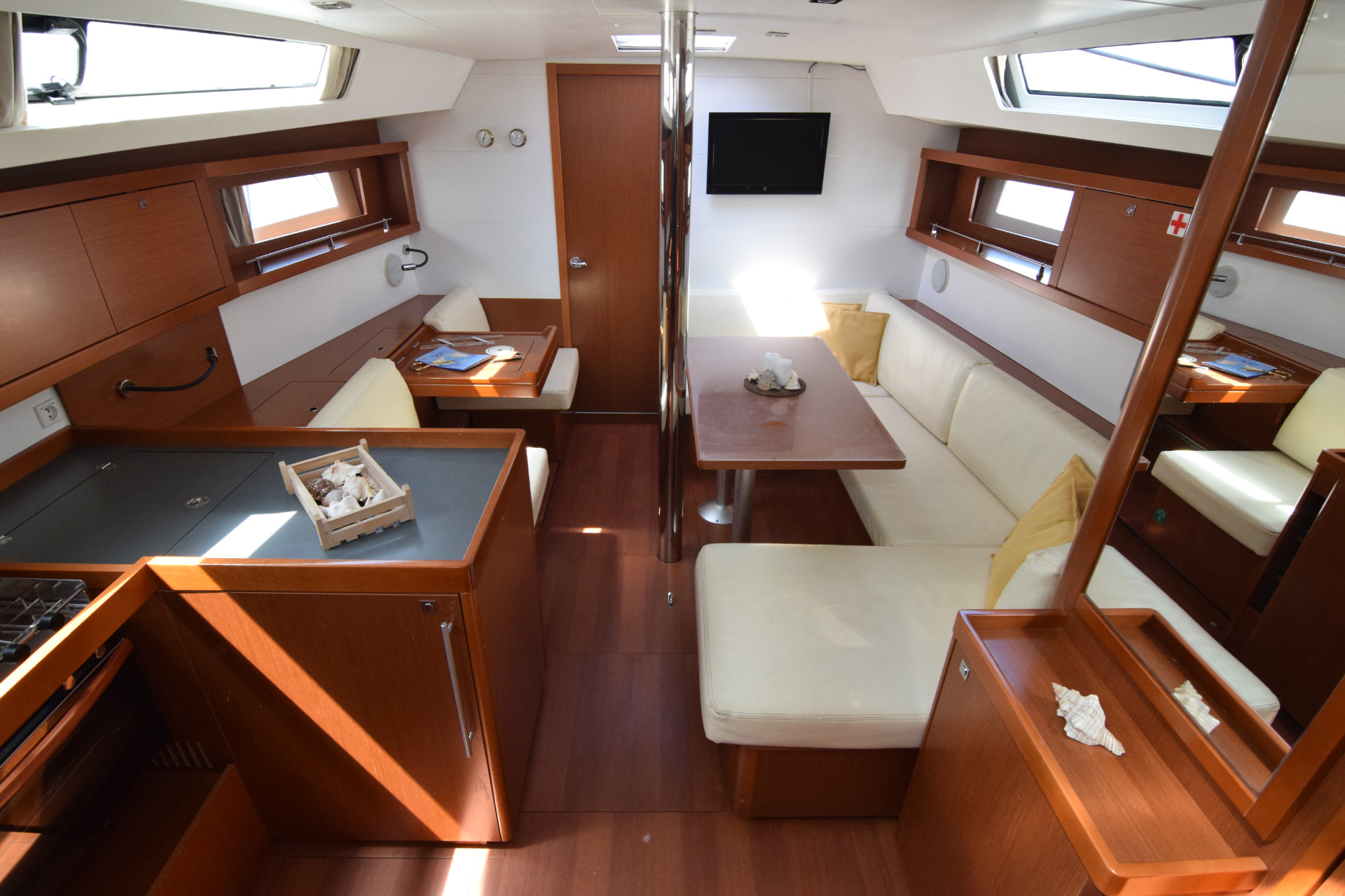 Oceanis 41 – 2014 built, Import Auf Lager in der EU — Foto 5 z 5