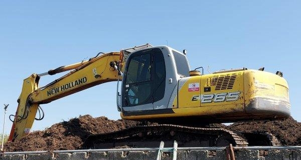 2007 New Holland E265 Kobelco, 14.340 mth, Import Auf Lager in der EU — Foto 1 | AMECAR 2007 New Holland E265 Kobelco, 14.340 mth, Import Auf Lager in der EU — Foto 1