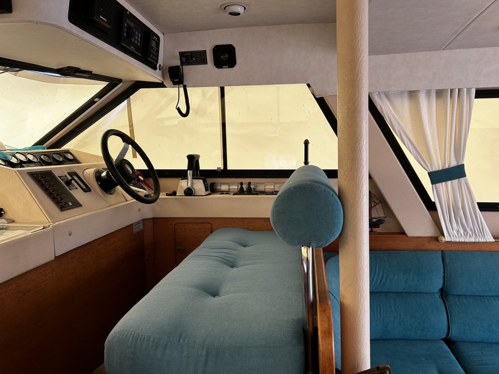 1988 Princess, Import Auf Lager in der EU — Foto 8 z 17