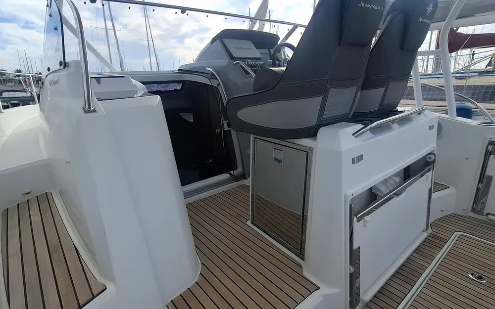 2020 Jeanneau, Import Auf Lager in der EU — Foto 15 z 16