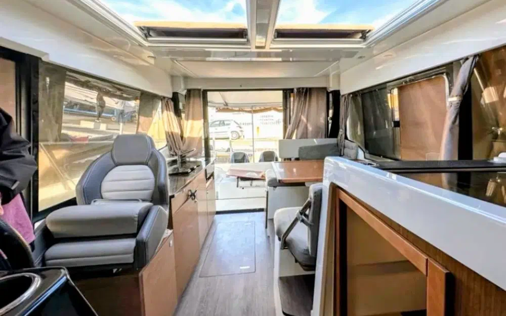 2019 Jeanneau, Import Auf Lager in der EU — Foto 5 z 20