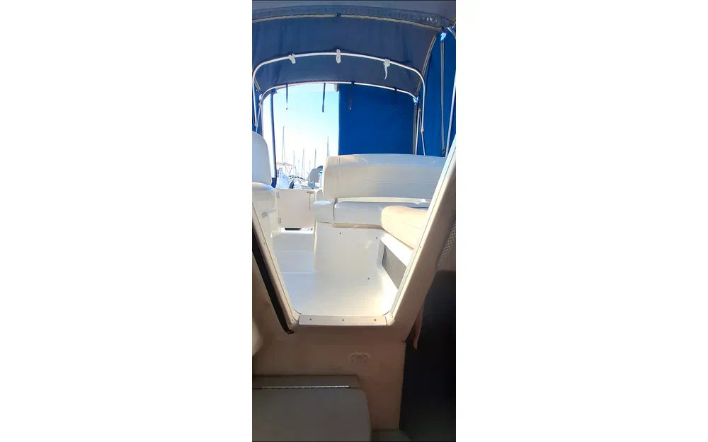 2004 Bayliner, Import Auf Lager in der EU — Foto 4 z 20