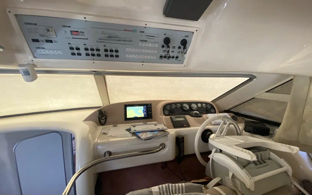 Sealine - 350 Fly, Import Auf Lager in der EU — Foto 3 z 13