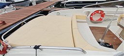 2005 Cranchi, Import Auf Lager in der EU — Foto 8 z 20