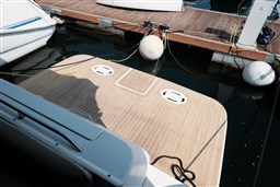 1998 Sea Ray, Import Auf Lager in der EU — Foto 4 z 20