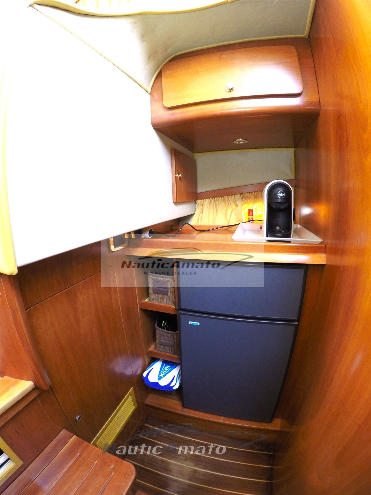 2005 Space 360 fly, Import Auf Lager in der EU — Foto 16 z 20