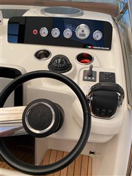 2021 Cranchi, Import Auf Lager in der EU — Foto 10 z 20