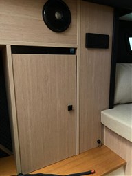 2021 Cranchi, Import Auf Lager in der EU — Foto 14 z 20