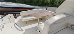 2005 Sea Ray, Import Auf Lager in der EU — Foto 8 z 20