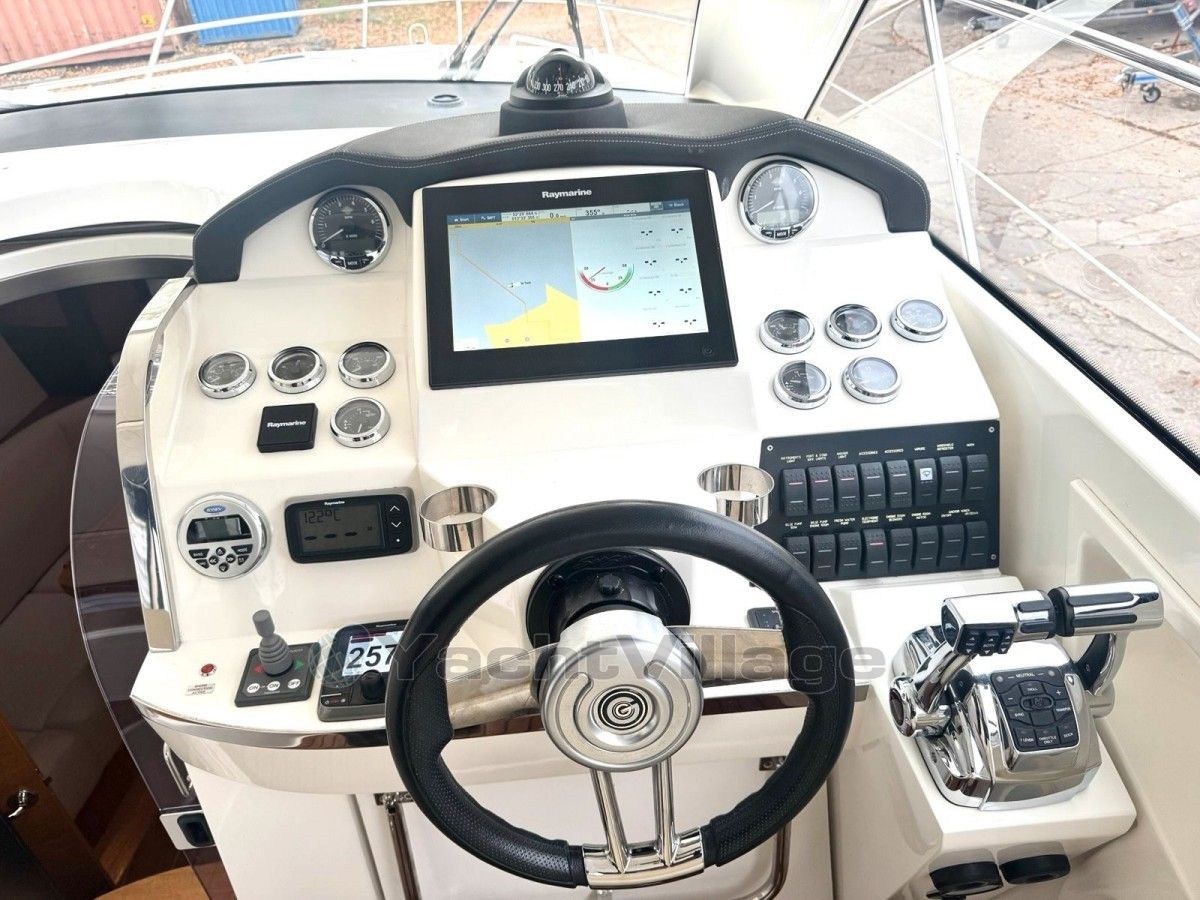 2013 Galeon 325 Ht, Import Auf Lager in der EU — Foto 1 | AMECAR 2013 Galeon 325 Ht, Import Auf Lager in der EU — Foto 1