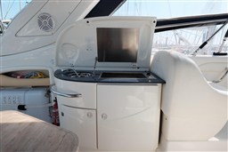 2004 Cranchi, Import Auf Lager in der EU — Foto 8 z 20