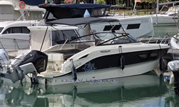 2016 Regal 26 Express, Import Auf Lager in der EU — Foto 13 z 20