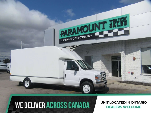 2024 Ford E-450 16FT AEROCELL BOX CUBE, weiß, 55.020 km, Import Kanada — Foto 1