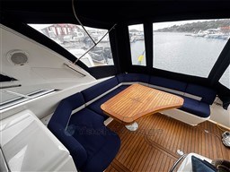 2007 Princess V42, Import Auf Lager in der EU — Foto 8 z 20
