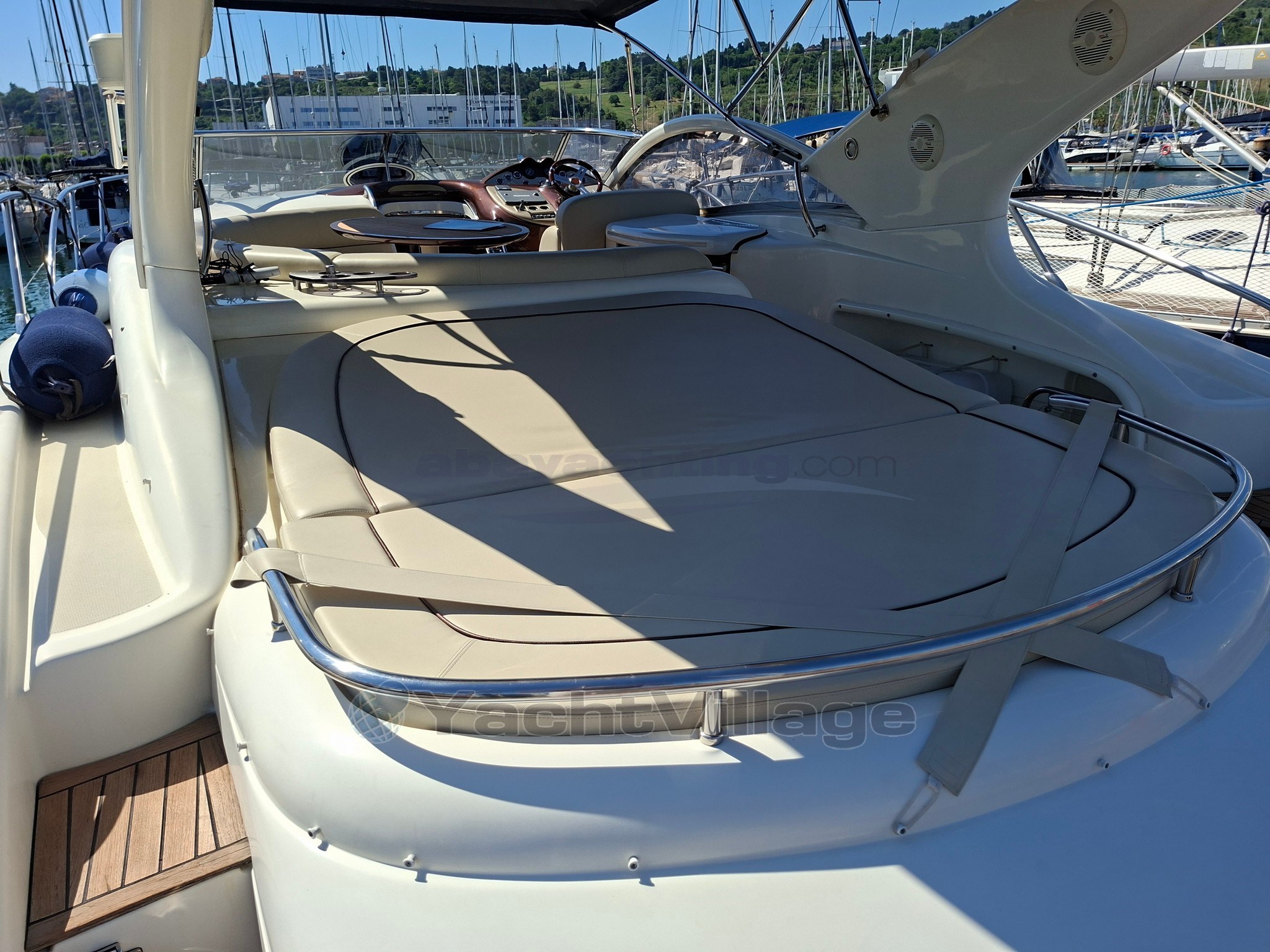 2004 Atlantis 47 Open, Import Auf Lager in der EU — Foto 4 z 20