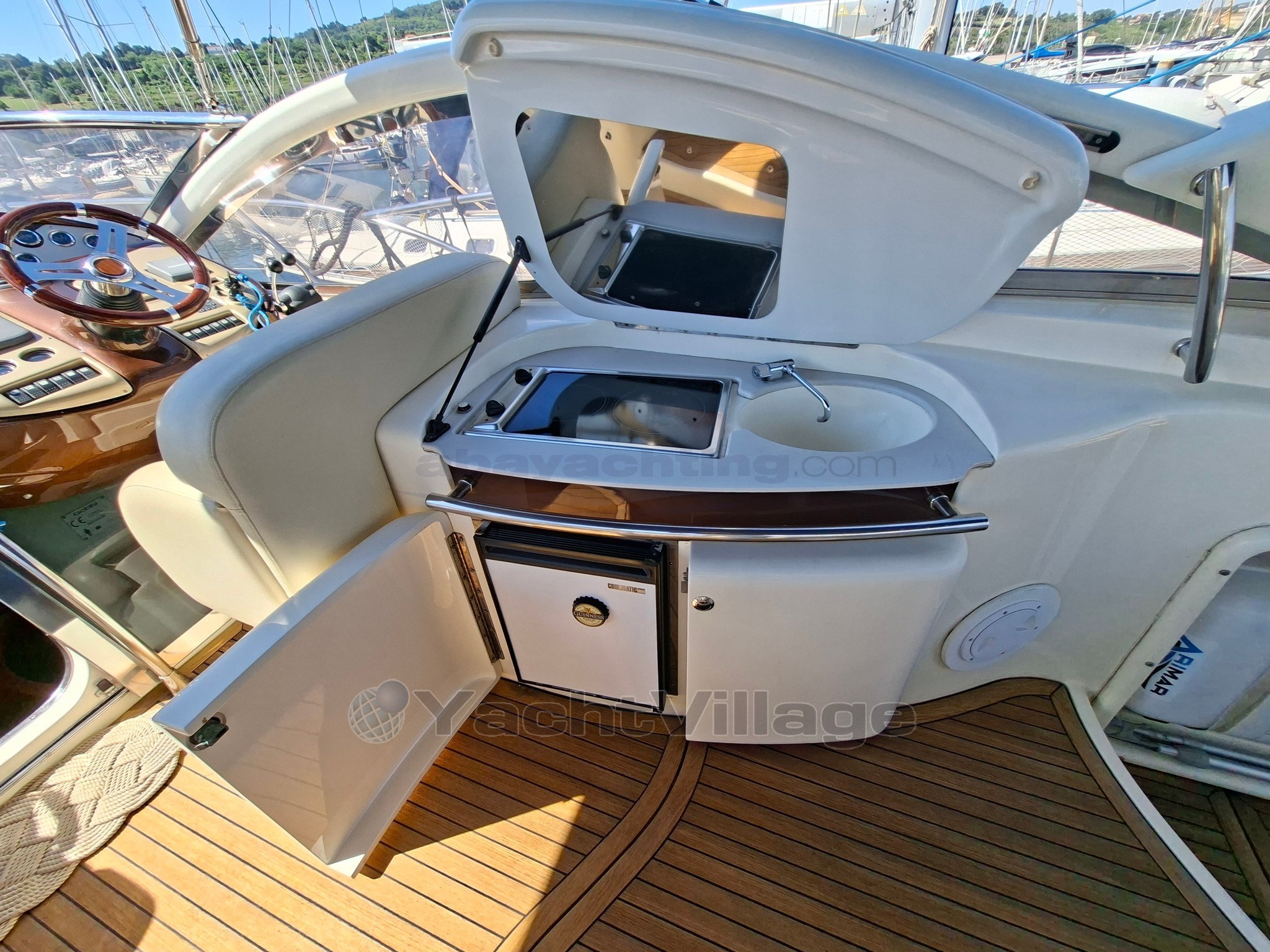 2004 Atlantis 47 Open, Import Auf Lager in der EU — Foto 9 z 20