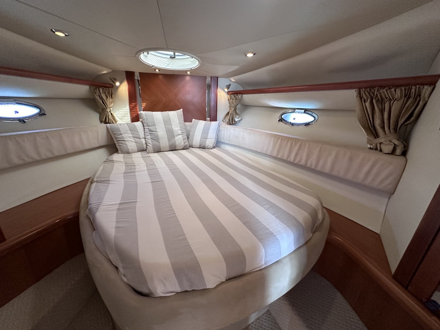 2003 Sunseeker, Import Auf Lager in der EU — Foto 10 z 20