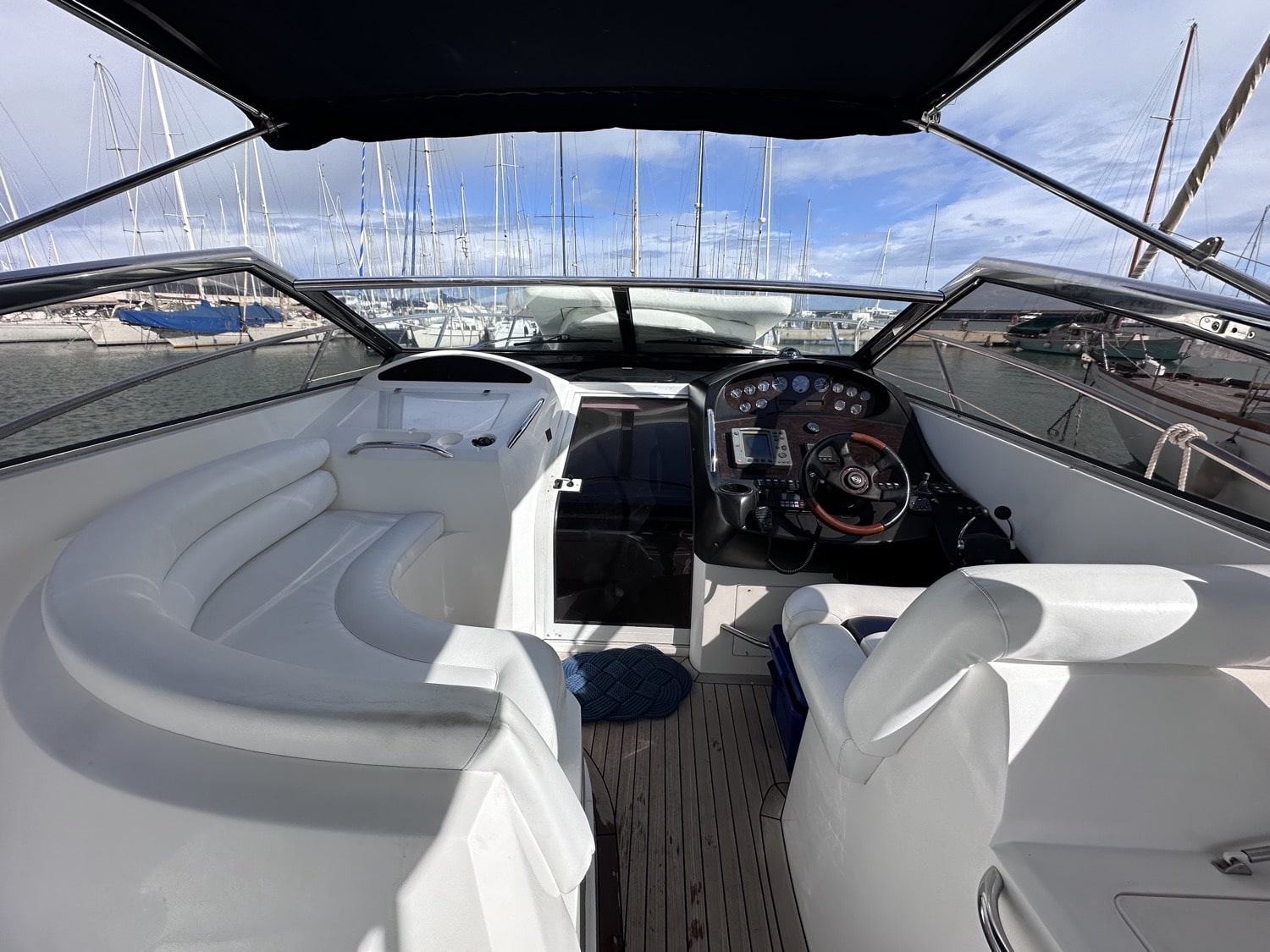 2003 Sunseeker, Import Auf Lager in der EU — Foto 5 z 20
