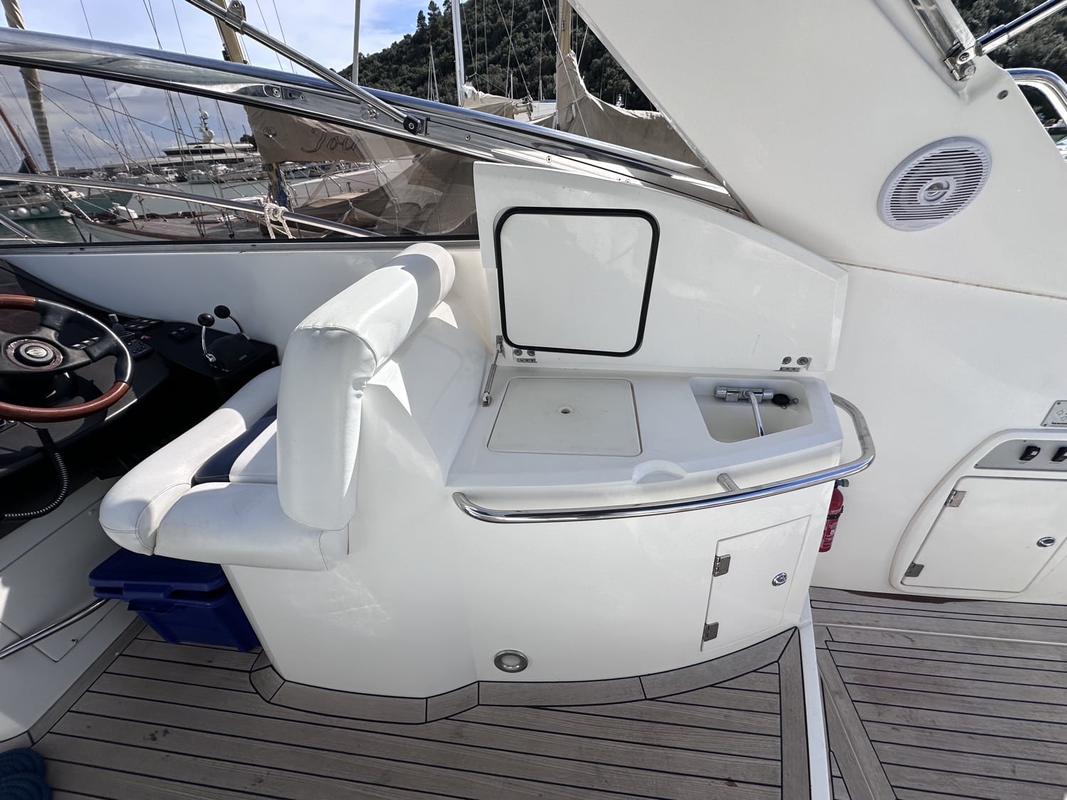 2003 Sunseeker, Import Auf Lager in der EU — Foto 7 z 20