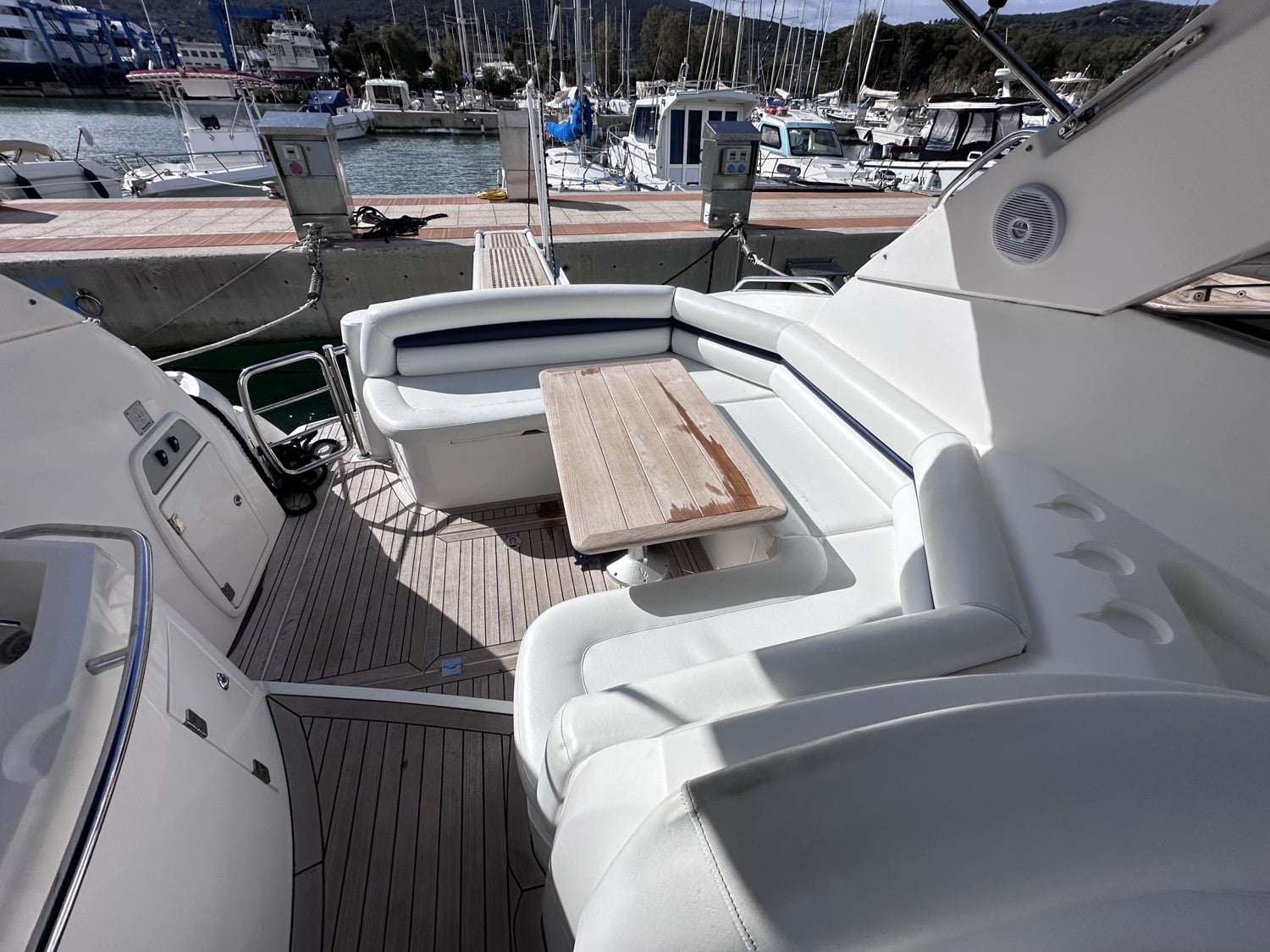 2003 Sunseeker, Import Auf Lager in der EU — Foto 8 z 20