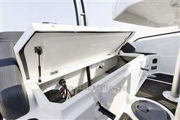 2023, Import Auf Lager in der EU — Foto 14 z 20