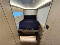 2022, Import Auf Lager in der EU — Foto 15 z 20