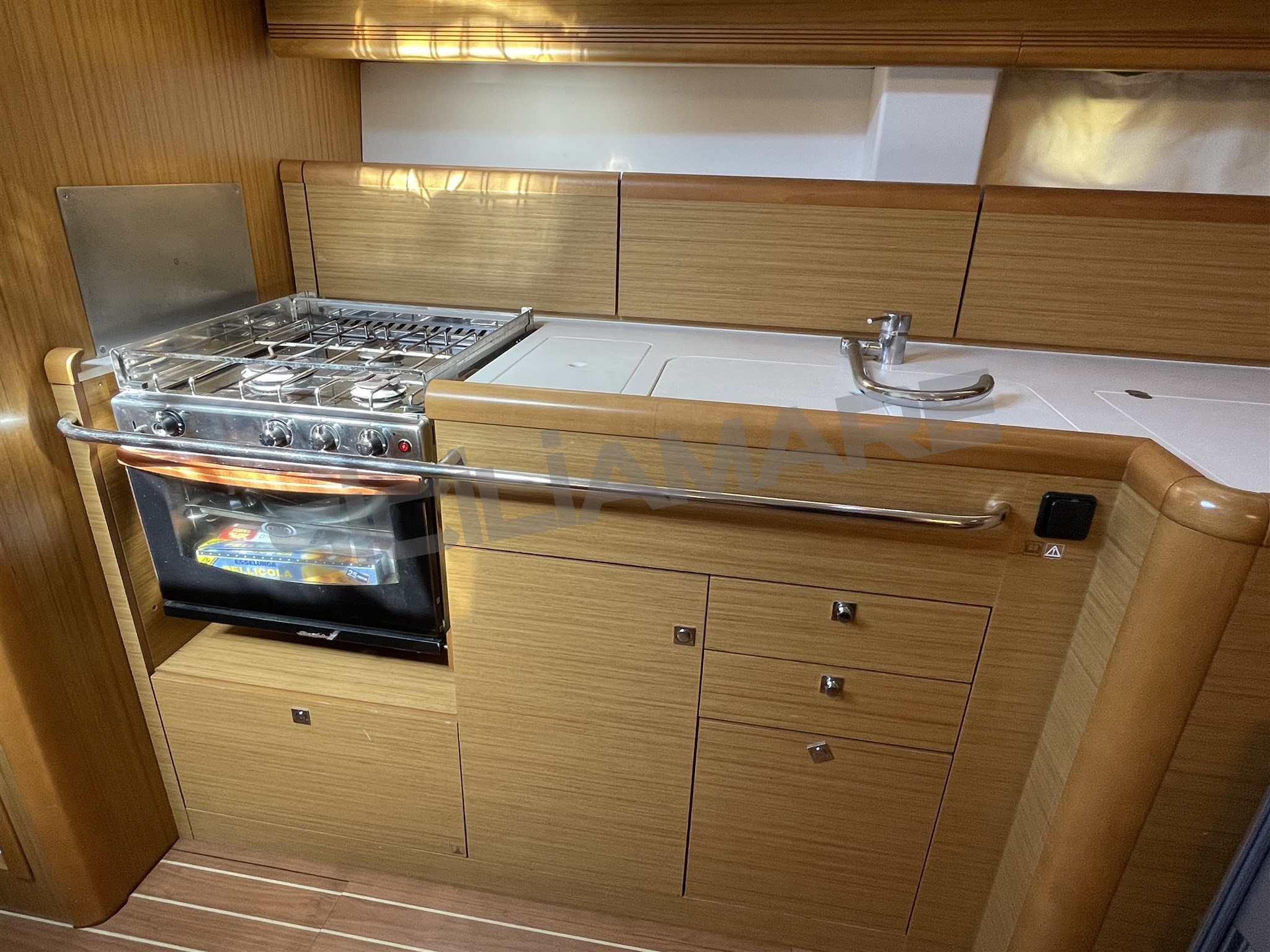 2009 Jeanneau, Import Auf Lager in der EU — Foto 9 z 20