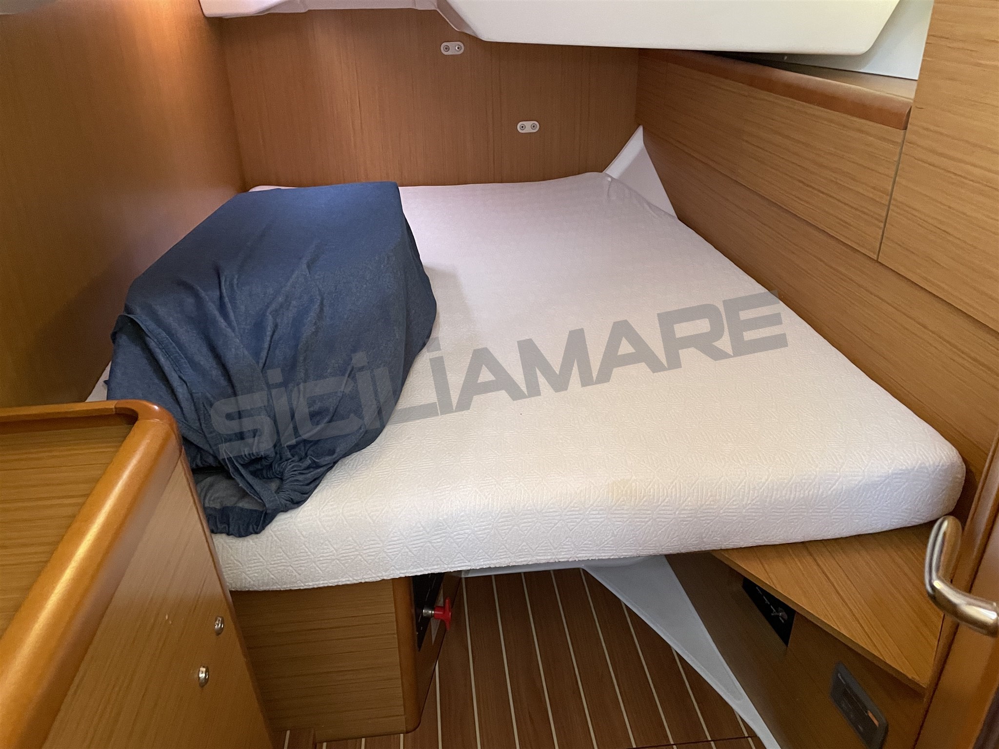 2009 Jeanneau, Import Auf Lager in der EU — Foto 5 z 20
