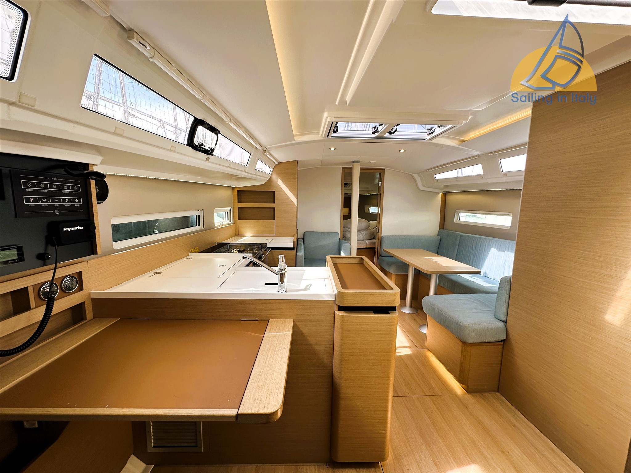 2020 Jeanneau, Import Auf Lager in der EU — Foto 13 z 20