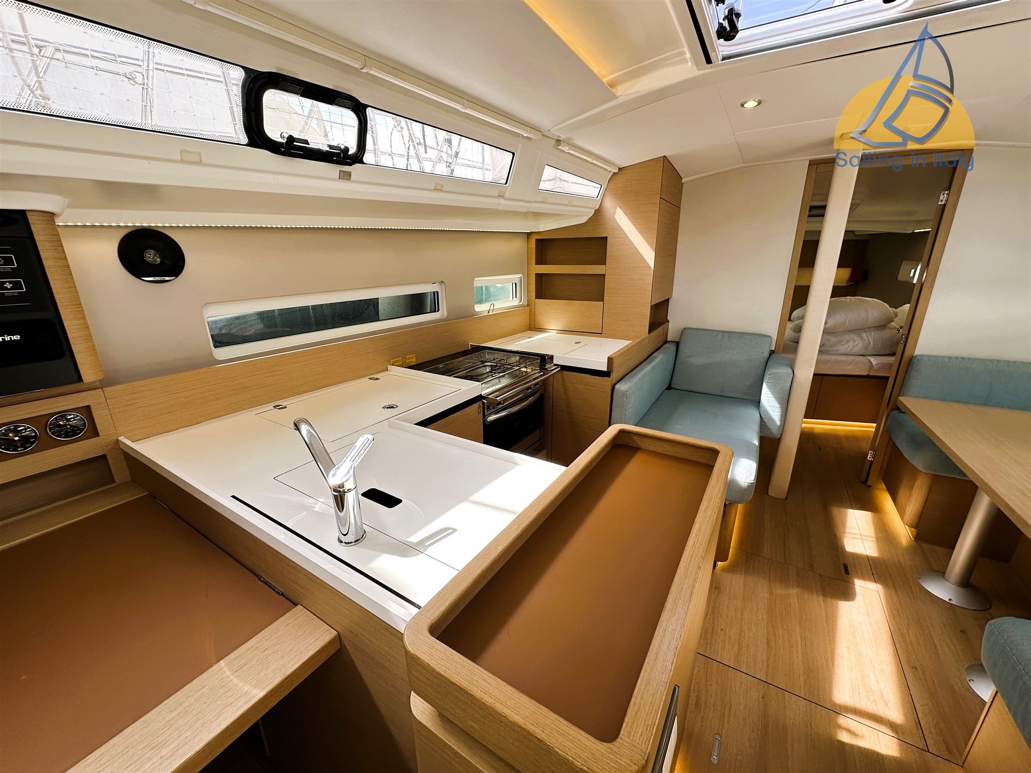 2020 Jeanneau, Import Auf Lager in der EU — Foto 14 z 20