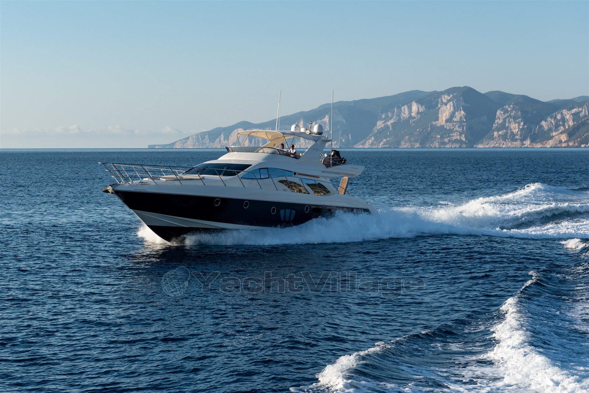 2009 Azimut, Import Auf Lager in der EU — Foto 1 | AMECAR 2009 Azimut, Import Auf Lager in der EU — Foto 1
