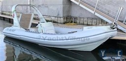 2011, Import Auf Lager in der EU — Foto 13 z 17