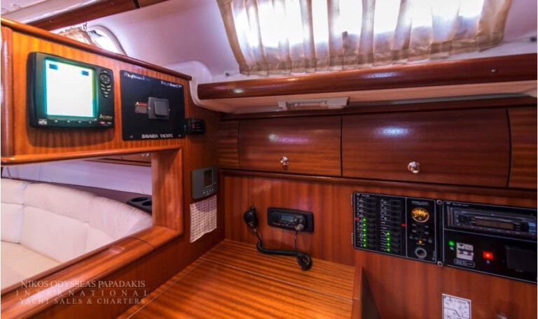 Bavaria 44, Import Auf Lager in der EU — Foto 8 z 14