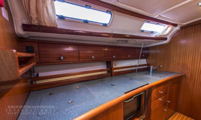 Bavaria 44, Import Auf Lager in der EU — Foto 9 z 14