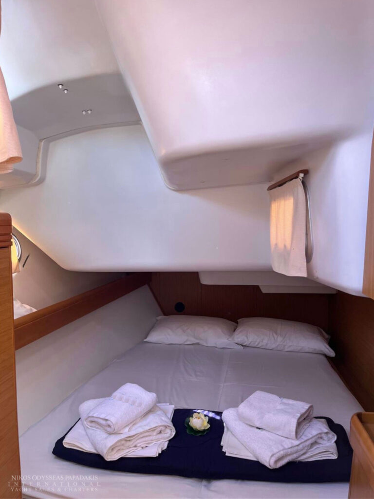 2009 Jeanneau Sun Odyssey 42i Performance, Import Auf Lager in der EU — Foto 13 z 17