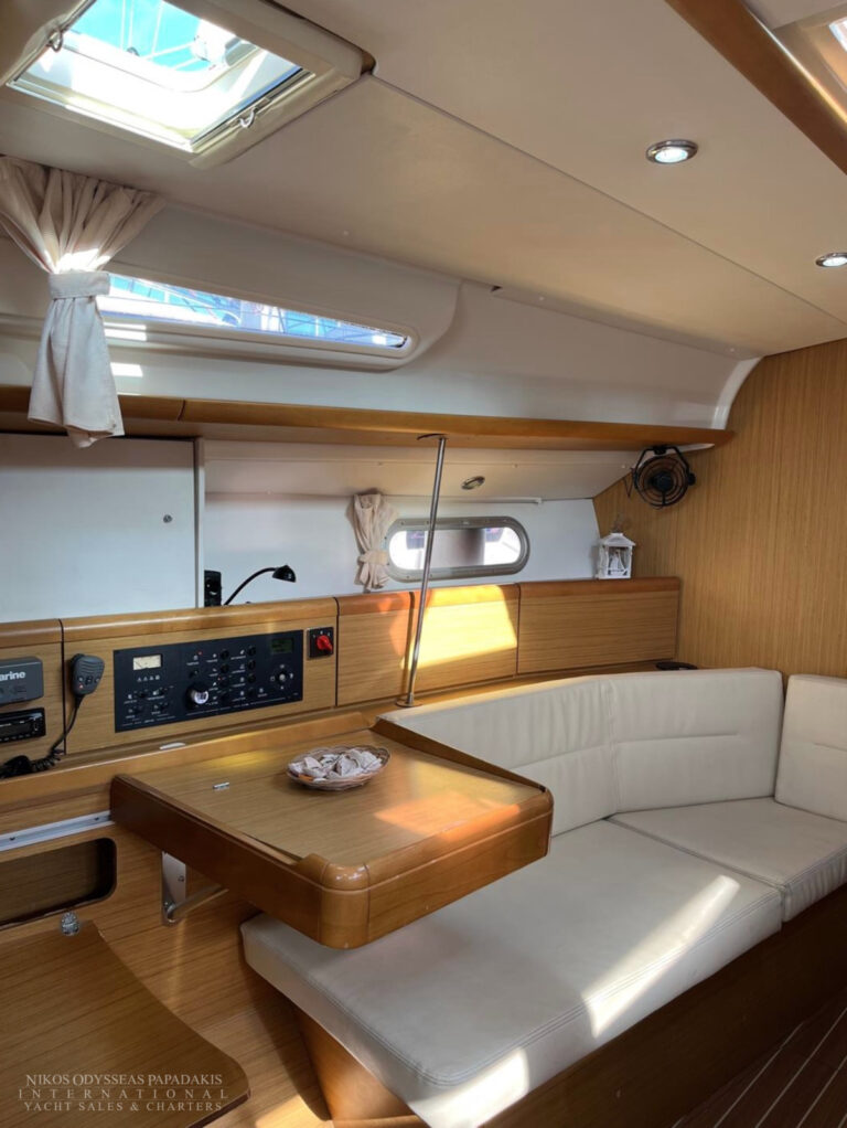 2009 Jeanneau Sun Odyssey 42i Performance, Import Auf Lager in der EU — Foto 8 z 17