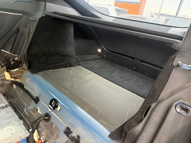 2020 Tesla Model S LONG RANGE, blau, 156.302 km, Import Kanada — Foto 13 z 13