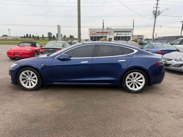 2020 Tesla Model S LONG RANGE, blau, 156.302 km, Import Kanada — Foto 2 z 13