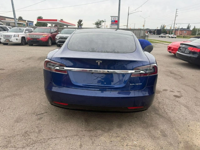 2020 Tesla Model S LONG RANGE, blau, 156.302 km, Import Kanada — Foto 4 z 13