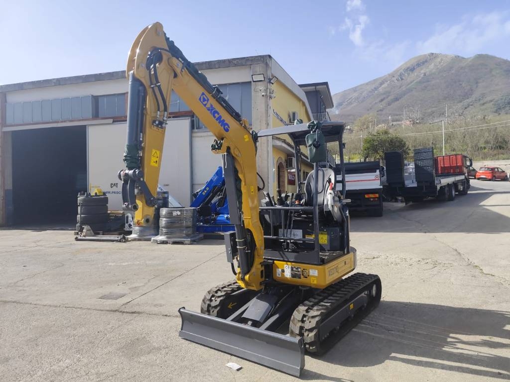 2025 XCMG XE 27 E, Import Auf Lager in der EU — Foto 1