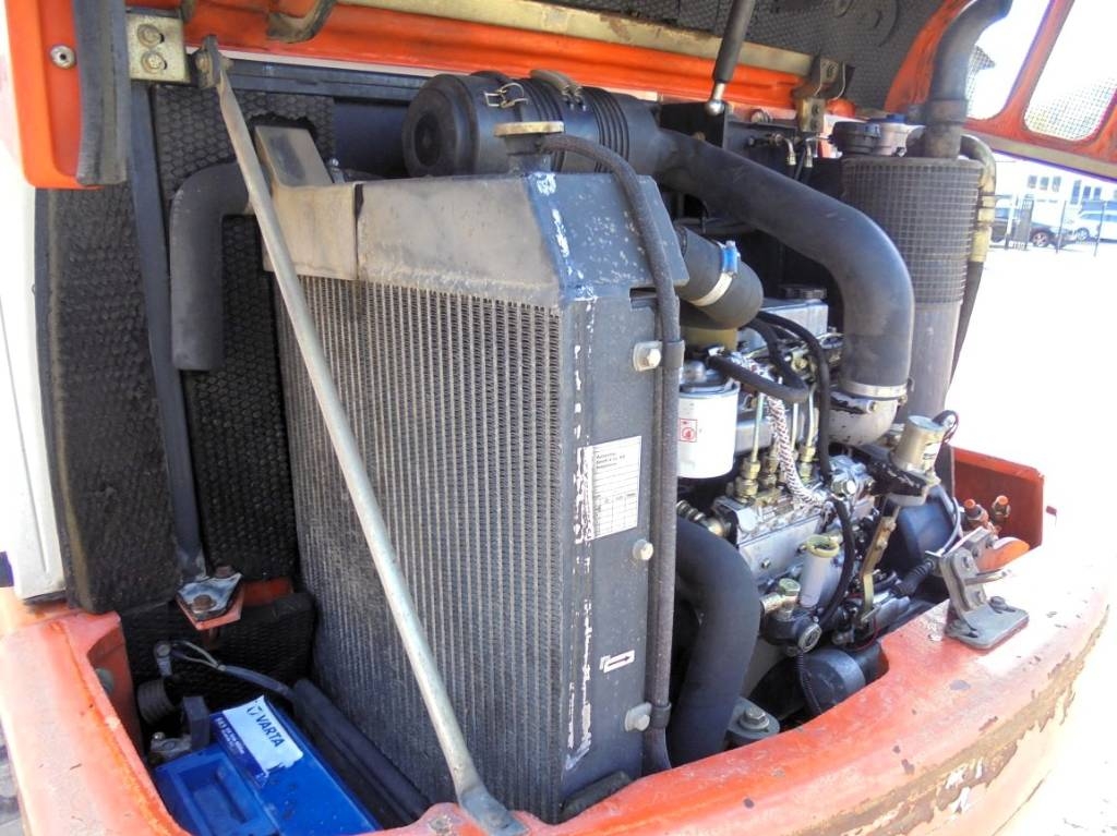 2005 Schaeff HR 18, 5.668 mth, Import Auf Lager in der EU — Foto 12 z 16