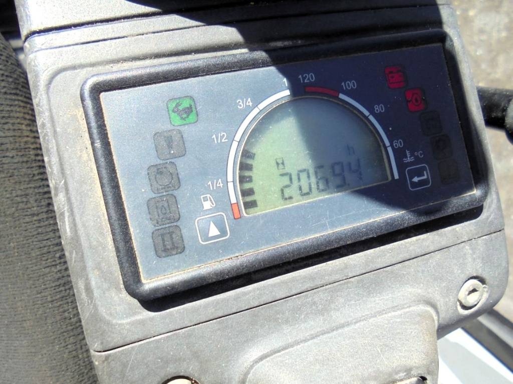 2018 Cat 301.7 D, 2.068 mth, Import Auf Lager in der EU — Foto 16 z 16