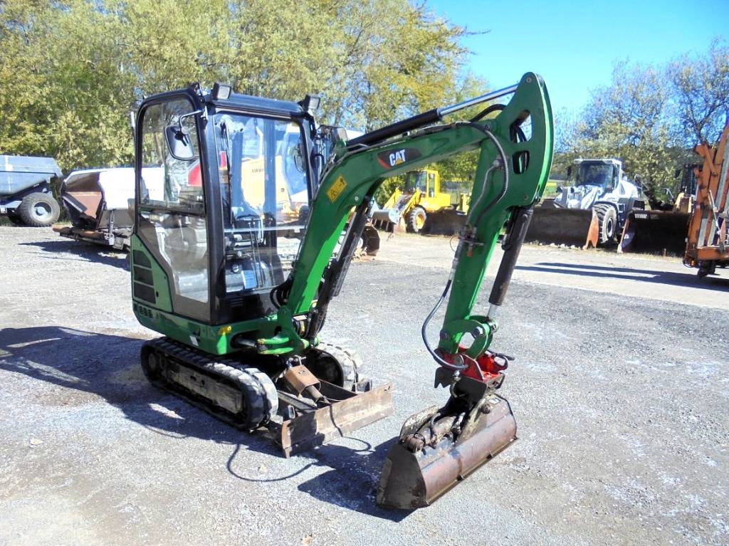 2018 Cat 301.7 D, 2.068 mth, Import Auf Lager in der EU — Foto 2 z 16