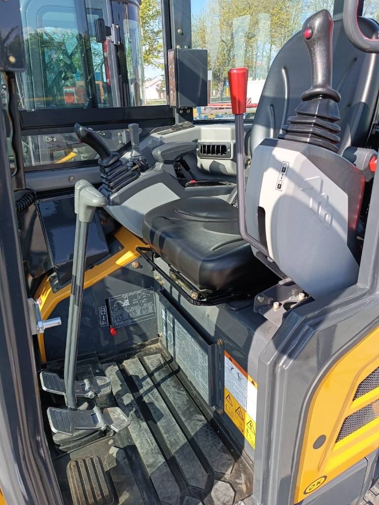 2026 Shantui SE18SR, Import Auf Lager in der EU — Foto 9 z 16