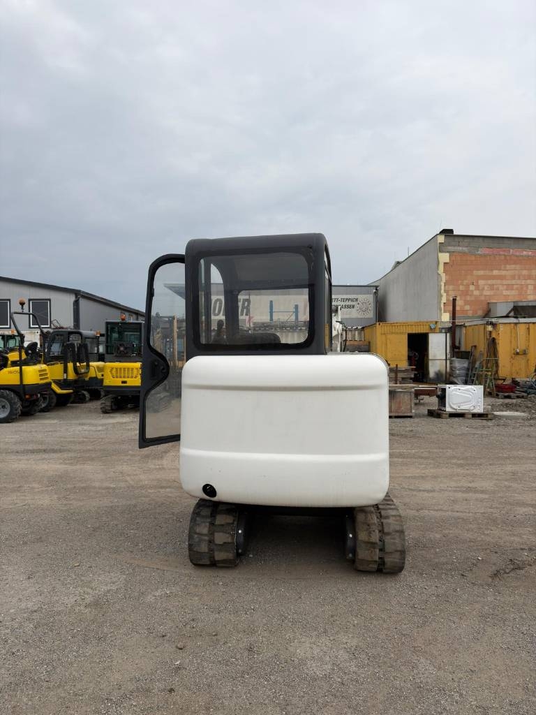 2005 Bobcat 325 G, 4.679 mth, Import Auf Lager in der EU — Foto 4 z 16