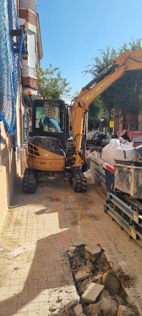 2016 Case CX 39 B, 3.900 mth, Import Auf Lager in der EU — Foto 3 z 9