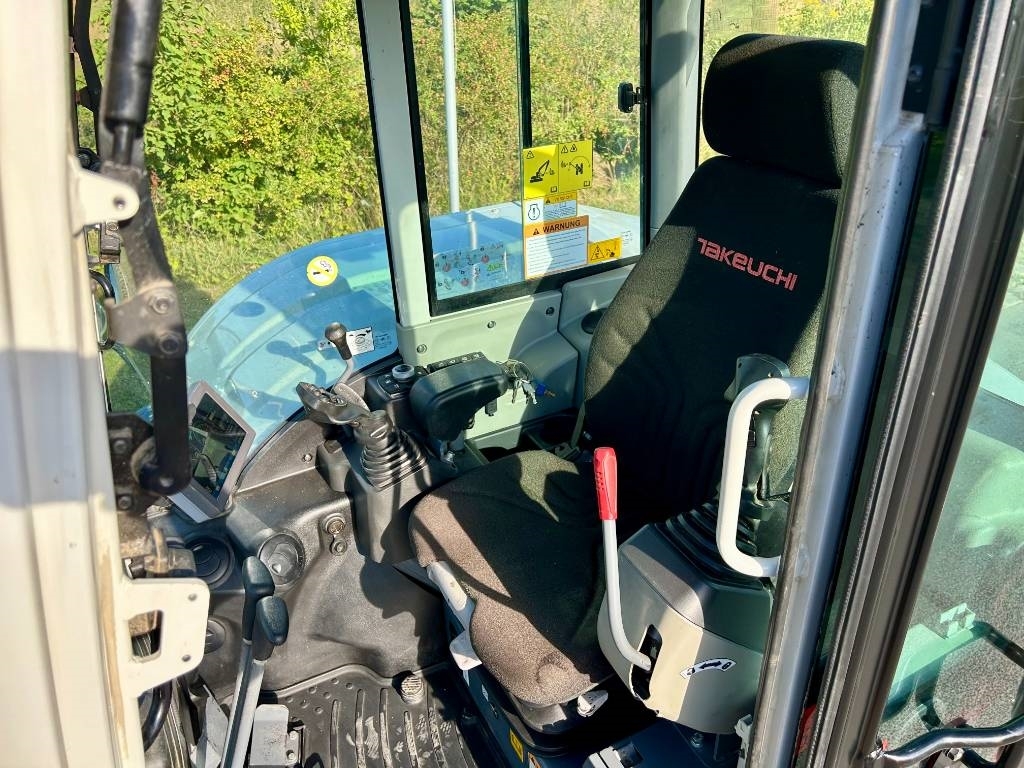 2021 Takeuchi TB 370 CV V5 Rototilt, 1.700 mth, Import Auf Lager in der EU — Foto 12 z 14