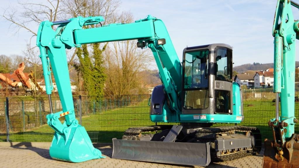 2006 Kobelco SK 75 UR-3 ES, Import Auf Lager in der EU — Foto 1